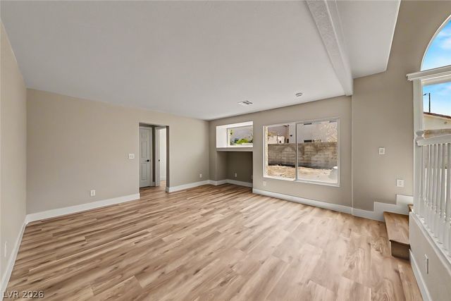 8753 Harvest Valley Avenue, Las Vegas, NV 89129