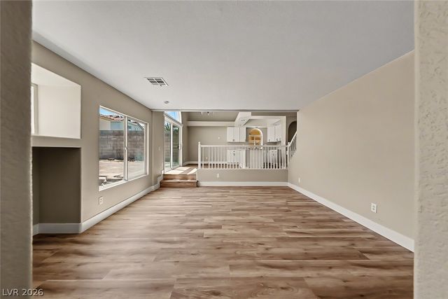 8753 Harvest Valley Avenue, Las Vegas, NV 89129