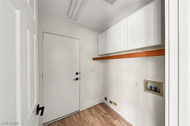 8753 Harvest Valley Avenue, Las Vegas, NV 89129