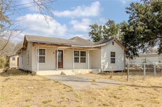 507 E Theodore St, San Diego, TX 78384