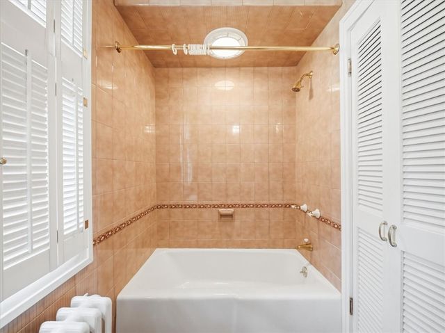 432 Hallock Street, Mt Washington, PA 15211