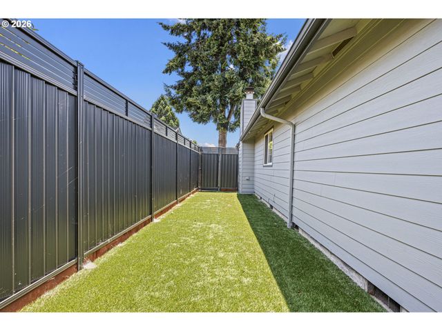 4567 CAMBON St, Eugene, OR 97402