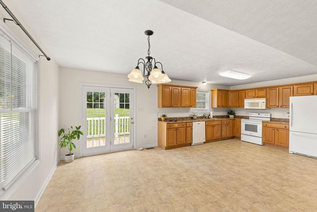 170 CLUBHOUSE CT, Woodstock, VA 22664