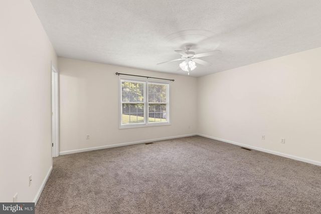 170 CLUBHOUSE CT, Woodstock, VA 22664