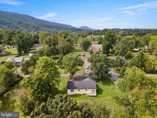 170 CLUBHOUSE CT, Woodstock, VA 22664