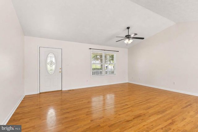 170 CLUBHOUSE CT, Woodstock, VA 22664