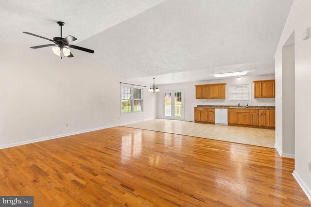 170 CLUBHOUSE CT, Woodstock, VA 22664
