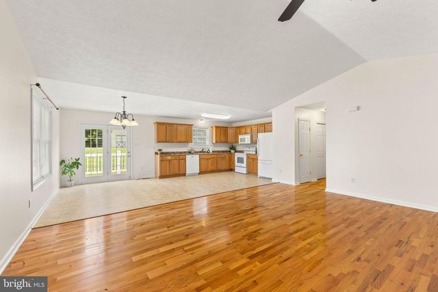 170 CLUBHOUSE CT, Woodstock, VA 22664