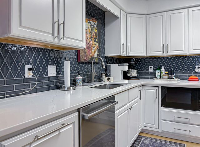 1546 Meadowhill Drive, Mountain Home, AR 72653