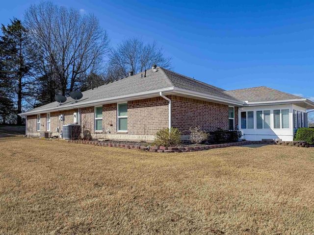 1546 Meadowhill Drive, Mountain Home, AR 72653