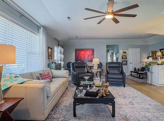 1546 Meadowhill Drive, Mountain Home, AR 72653