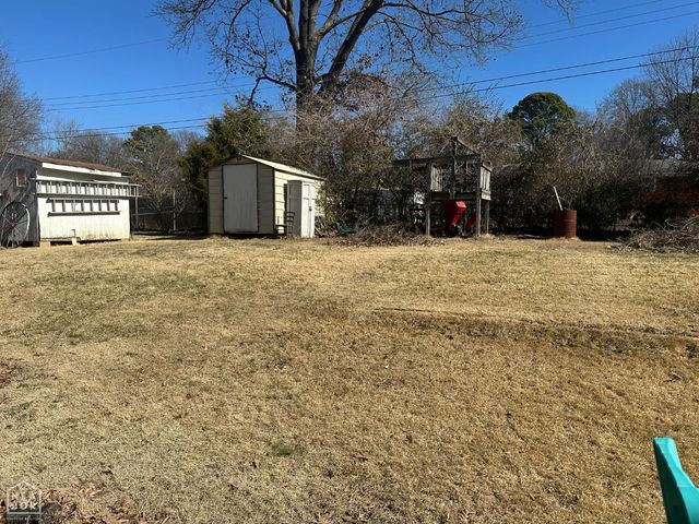 1916 Crestview, Jonesboro, AR 72401