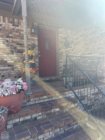 1916 Crestview, Jonesboro, AR 72401