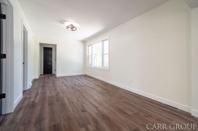 3230 Highgate Avenue SW, Wyoming, MI 49509