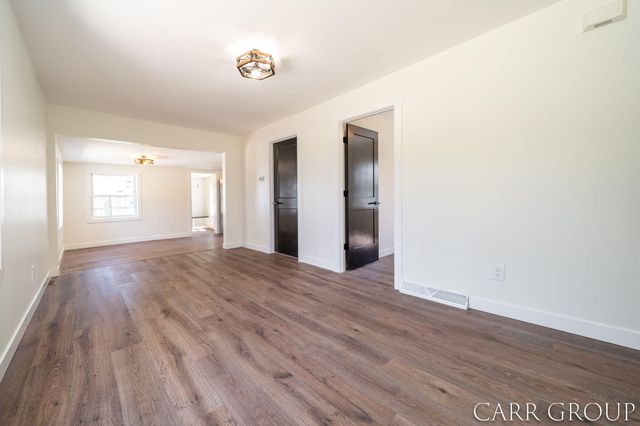 3230 Highgate Avenue SW, Wyoming, MI 49509