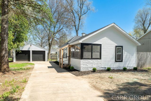 3230 Highgate Avenue SW, Wyoming, MI 49509