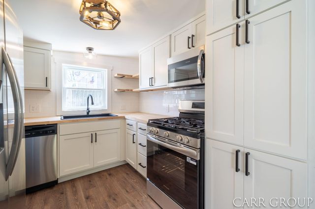 3230 Highgate Avenue SW, Wyoming, MI 49509