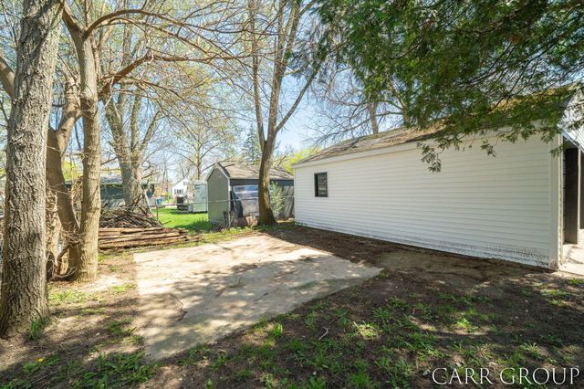 3230 Highgate Avenue SW, Wyoming, MI 49509