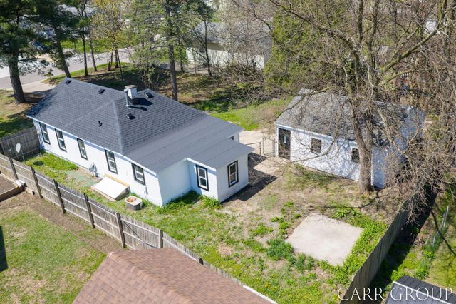 3230 Highgate Avenue SW, Wyoming, MI 49509