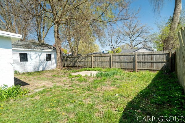 3230 Highgate Avenue SW, Wyoming, MI 49509
