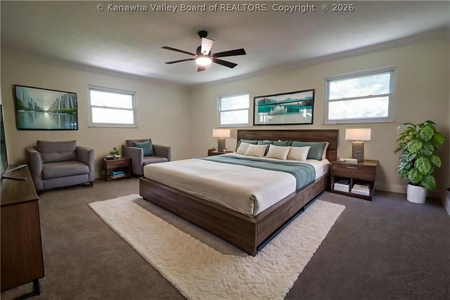 306 Lake Drive, Hurricane, WV 25526