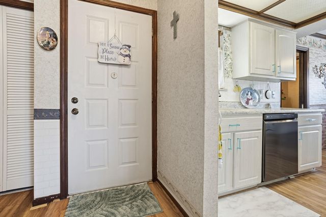 5301 Rene Drive, Warren, MI 48091