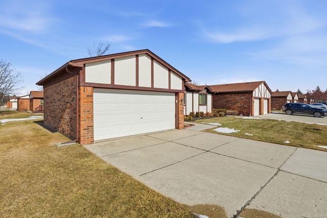 5301 Rene Drive, Warren, MI 48091
