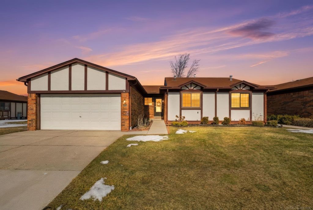 5301 Rene Drive, Warren, MI 48091