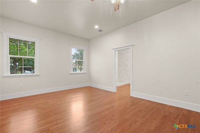 608 Cibilo, Lockhart, TX 78644