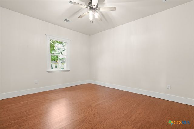 608 Cibilo, Lockhart, TX 78644