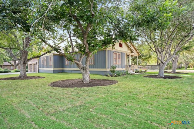 608 Cibilo, Lockhart, TX 78644