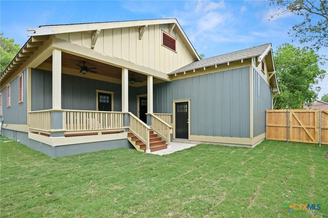 608 Cibilo, Lockhart, TX 78644