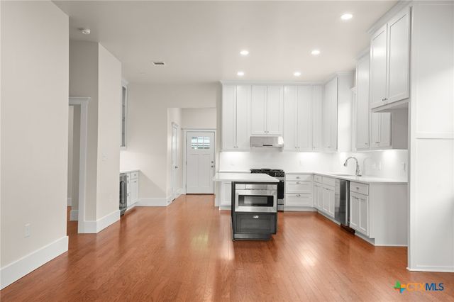 608 Cibilo, Lockhart, TX 78644
