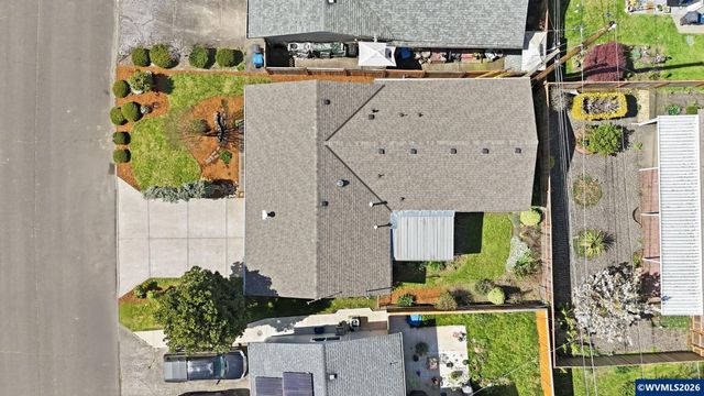 1383 Thompson Rd, Woodburn, OR 97071