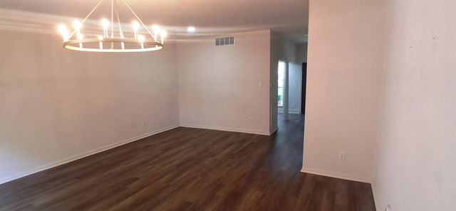 14703 Barryknoll Lane 26, Houston, TX 77079