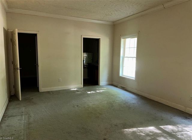 172 Jesse King Road, Advance, NC 27006