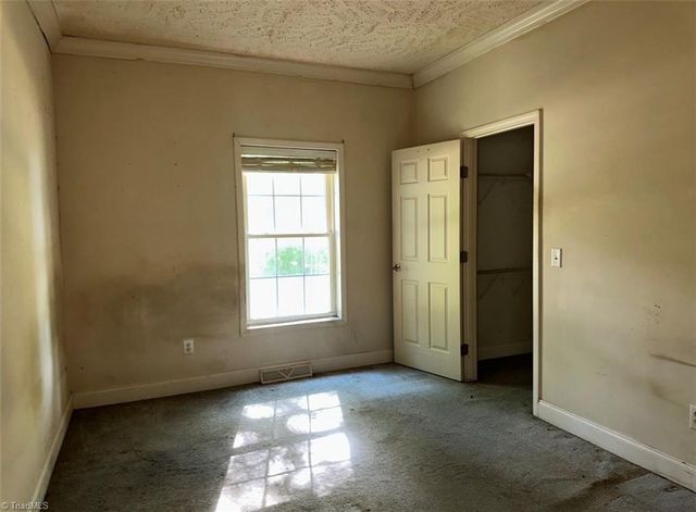 172 Jesse King Road, Advance, NC 27006