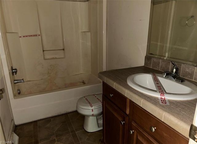 172 Jesse King Road, Advance, NC 27006