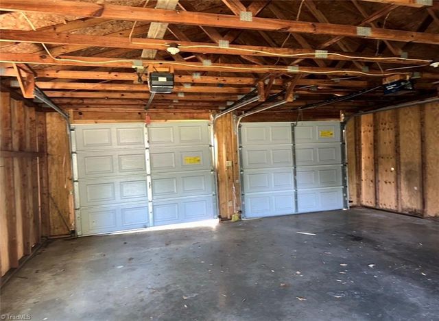 172 Jesse King Road, Advance, NC 27006