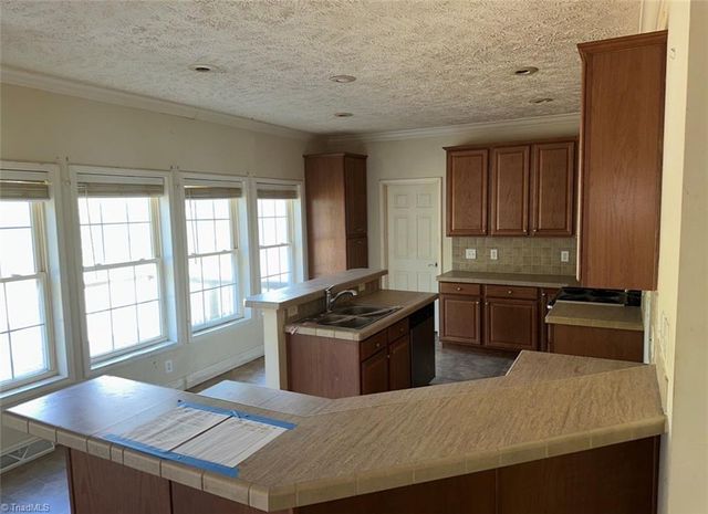 172 Jesse King Road, Advance, NC 27006