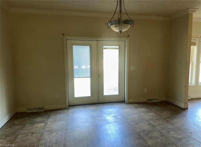 172 Jesse King Road, Advance, NC 27006