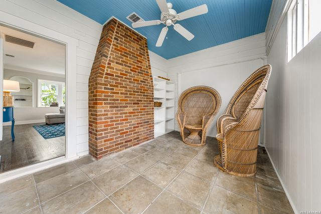 206 Claremont, San Antonio, TX 78209