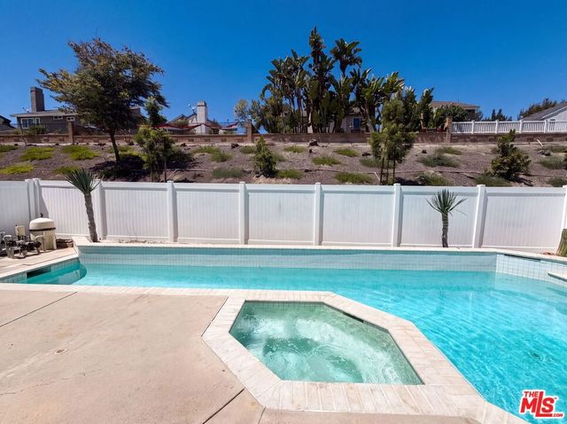 28061 Virginia, Mission Viejo, CA 92692