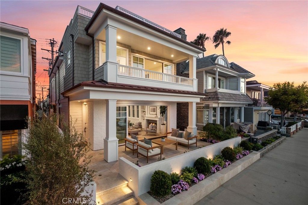 1105 N Bay Front, Newport Beach, CA 92662 — exterior