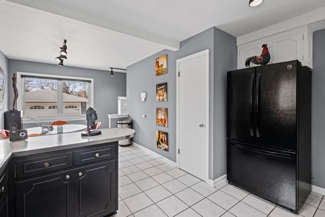 4904 N Normandy Avenue, Chicago, IL 60656