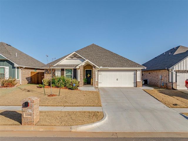 3200 Open Prairie Trail, Yukon, OK 73099