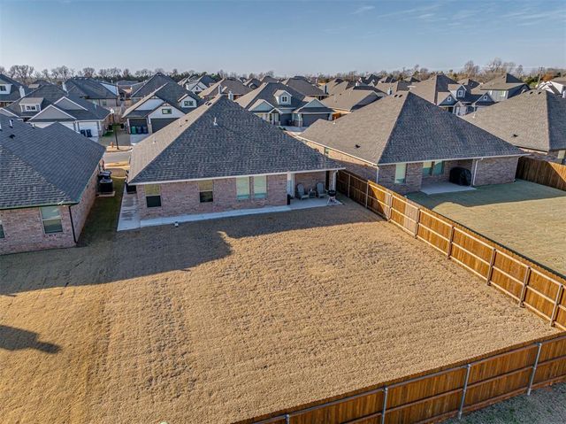 3200 Open Prairie Trail, Yukon, OK 73099