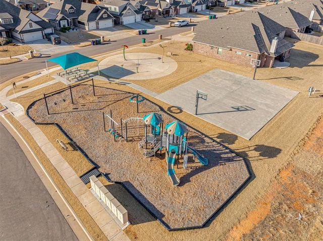 3200 Open Prairie Trail, Yukon, OK 73099