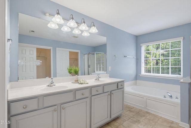 2536 Gregmoor Court, Raleigh, NC 27614
