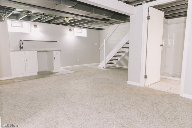 967 S Canal Street, Canal Fulton, OH 44614
